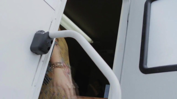 Demi Lovato - A Letter To My Fans 381