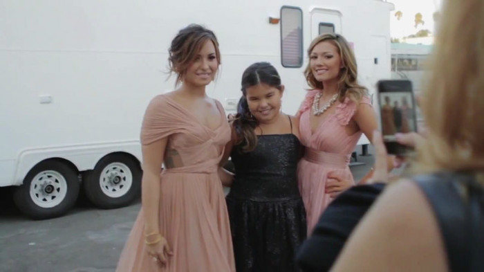 Demi Lovato - A Letter To My Fans 880 Demi Lovato - A Letter To My Fans 880