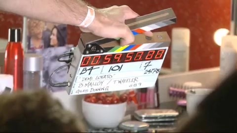 Demi Lovato - Behind the Scenes - Here We Go Again 150