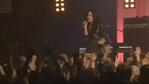 Demi Lovato - Behind the Scenes - Here We Go Again 1091