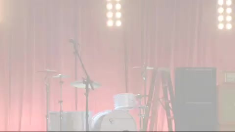 Demi Lovato - Behind the Scenes - Here We Go Again 191