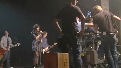 Demi Lovato - Behind the Scenes - Here We Go Again 1586 Demi Lovato - Behind the Scenes - Here We Go Again 1586