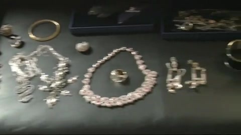 Demi Lovato - Behind the Scenes - Here We Go Again 1652 - Demilush - Behind the Scenes - Here We Go Again - Part oo4