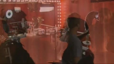 Demi Lovato - Behind the Scenes - Here We Go Again 292