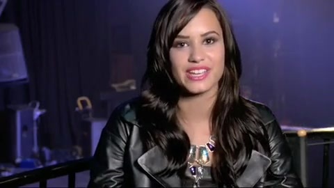 Demi Lovato - Behind the Scenes - Here We Go Again 669