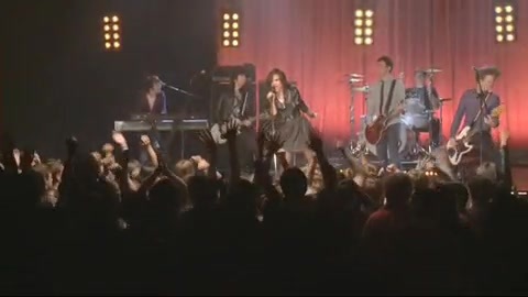 Demi Lovato - Behind the Scenes - Here We Go Again 678