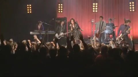 Demi Lovato - Behind the Scenes - Here We Go Again 679