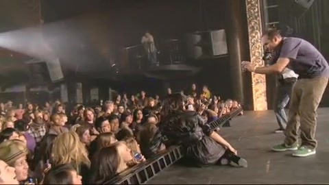 Demi Lovato - Behind the Scenes - Here We Go Again 1190