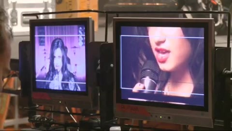 Demi Lovato - Behind the Scenes - Here We Go Again 319