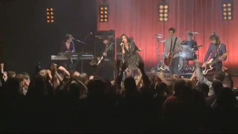 Demi Lovato - Behind the Scenes - Here We Go Again 684