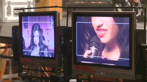 Demi Lovato - Behind the Scenes - Here We Go Again 327
