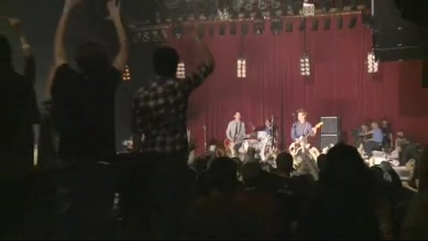 Demi Lovato - Behind the Scenes - Here We Go Again 1688