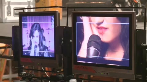 Demi Lovato - Behind the Scenes - Here We Go Again 339