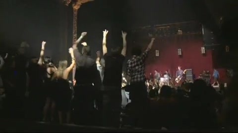 Demi Lovato - Behind the Scenes - Here We Go Again 1699