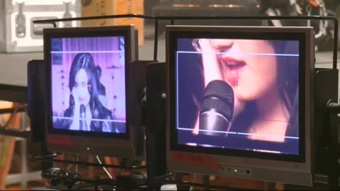 Demi Lovato - Behind the Scenes - Here We Go Again 342