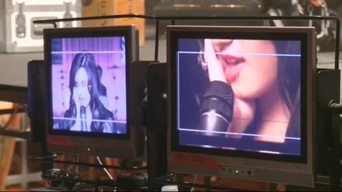 Demi Lovato - Behind the Scenes - Here We Go Again 345
