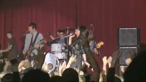 Demi Lovato - Behind the Scenes - Here We Go Again 1236