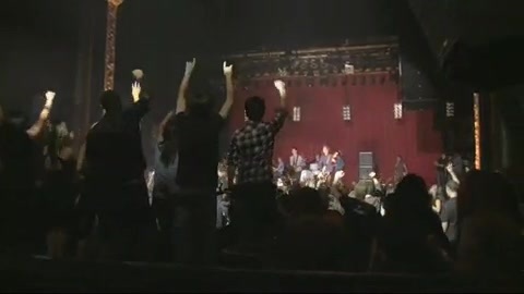 Demi Lovato - Behind the Scenes - Here We Go Again 1738