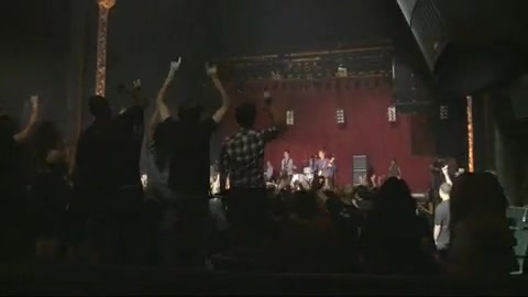 Demi Lovato - Behind the Scenes - Here We Go Again 1741