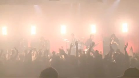 Demi Lovato - Behind the Scenes - Here We Go Again 1260