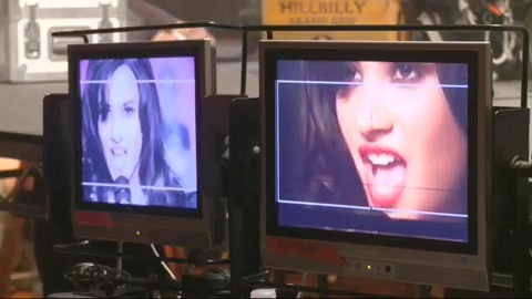 Demi Lovato - Behind the Scenes - Here We Go Again 448