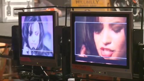 Demi Lovato - Behind the Scenes - Here We Go Again 459
