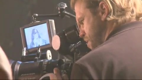 Demi Lovato - Behind the Scenes - Here We Go Again 1288