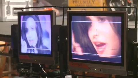 Demi Lovato - Behind the Scenes - Here We Go Again 461