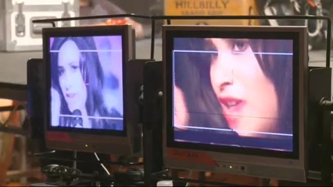 Demi Lovato - Behind the Scenes - Here We Go Again 462