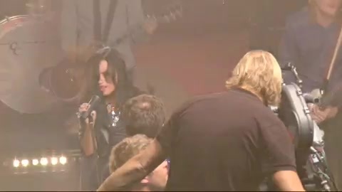 Demi Lovato - Behind the Scenes - Here We Go Again 1787