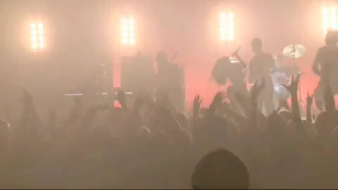 Demi Lovato - Behind the Scenes - Here We Go Again 1314