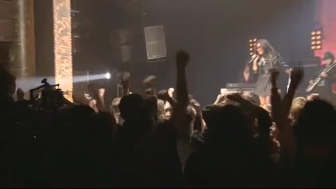 Demi Lovato - Behind the Scenes - Here We Go Again 1820