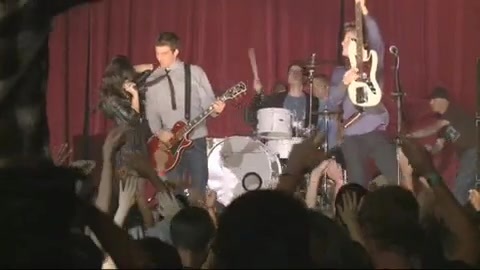 Demi Lovato - Behind the Scenes - Here We Go Again 1327