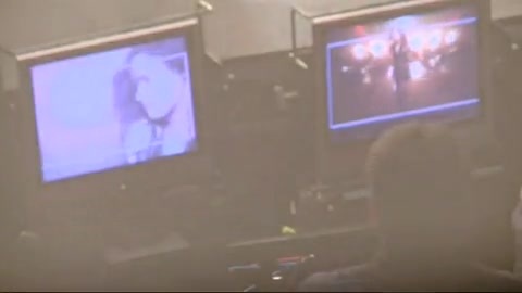 Demi Lovato - Behind the Scenes - Here We Go Again 1830