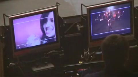 Demi Lovato - Behind the Scenes - Here We Go Again 1848
