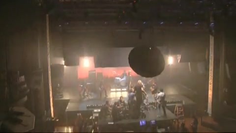 Demi Lovato - Behind the Scenes - Here We Go Again 1350