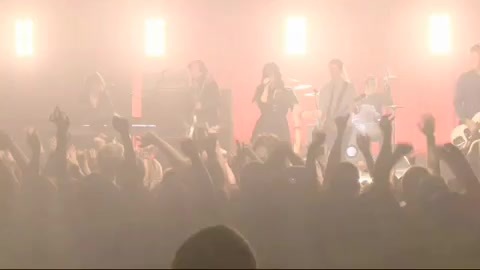 Demi Lovato - Behind the Scenes - Here We Go Again 1379