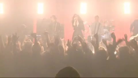 Demi Lovato - Behind the Scenes - Here We Go Again 1382