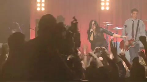 Demi Lovato - Behind the Scenes - Here We Go Again 1398