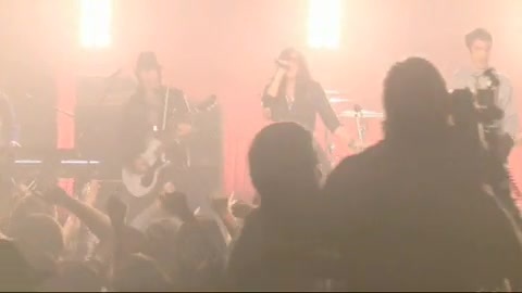 Demi Lovato - Behind the Scenes - Here We Go Again 1408