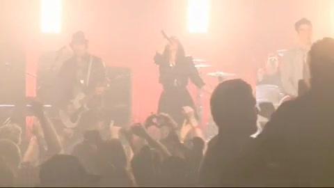 Demi Lovato - Behind the Scenes - Here We Go Again 1412