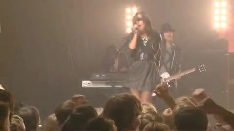 Demi Lovato - Behind the Scenes - Here We Go Again 1907