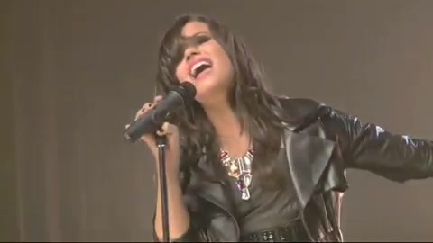 Demi Lovato - Behind the Scenes - Here We Go Again 1935 Demi Lovato - Behind the Scenes - Here We Go Again 1935