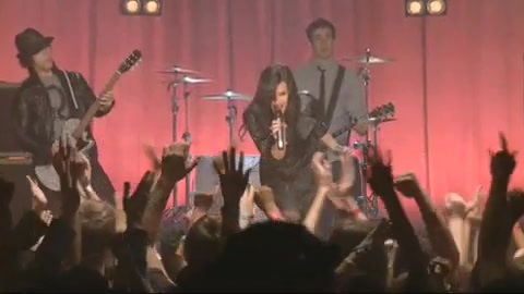 Demi Lovato - Behind the Scenes - Here We Go Again 936