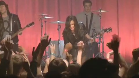 Demi Lovato - Behind the Scenes - Here We Go Again 941