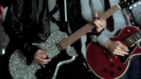 Demi Lovato - Behind the Scenes - Here We Go Again 3556
