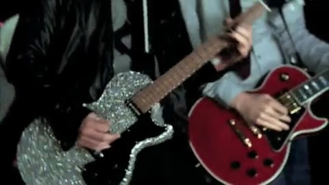 Demi Lovato - Behind the Scenes - Here We Go Again 3560