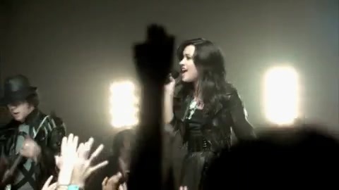 Demi Lovato - Behind the Scenes - Here We Go Again 3610