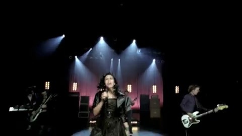 Demi Lovato - Behind the Scenes - Here We Go Again 3280