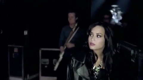 Demi Lovato - Behind the Scenes - Here We Go Again 4240